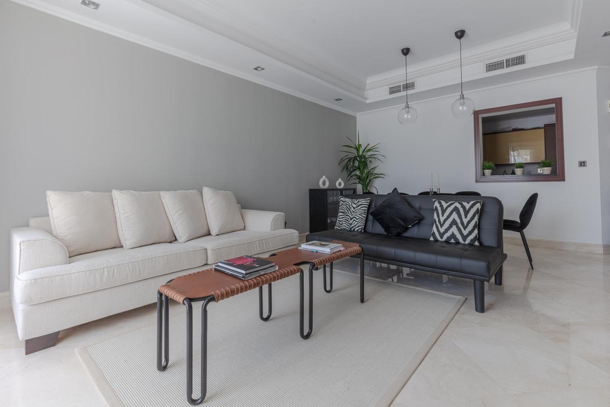 1-bedroom With Pool Dubai