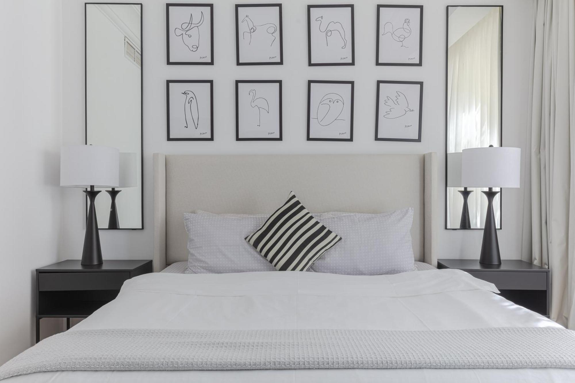 1-bedroom With Pool Apartment