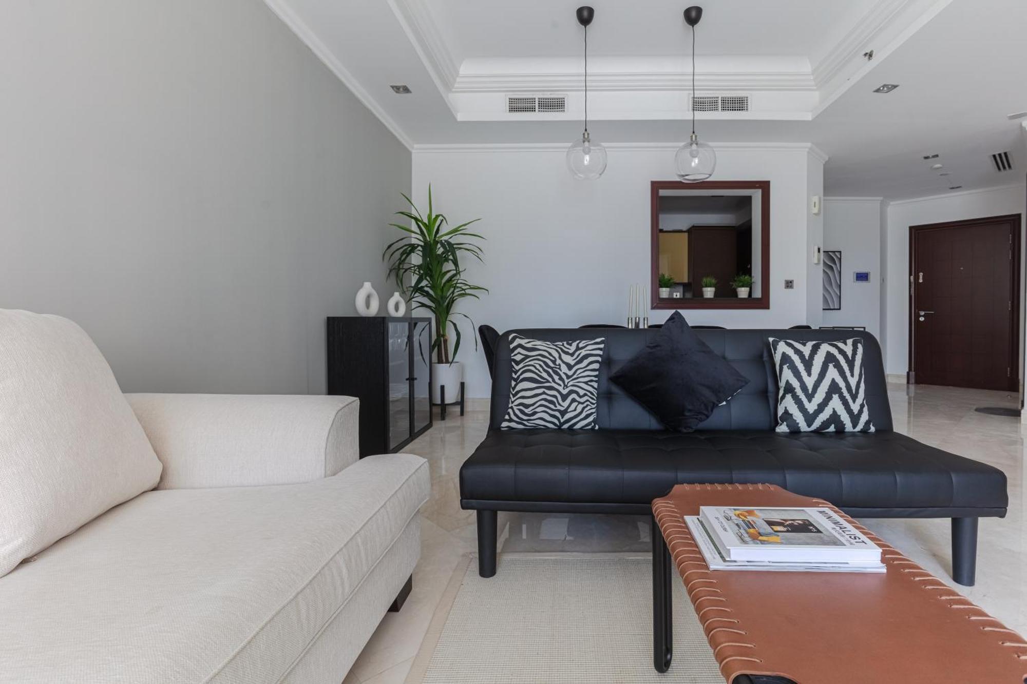 Apartment 1-bedroom With Pool *