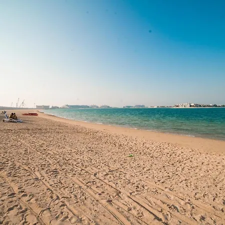 1-Bedroom Apartment With Pool Dubai Exterior photo