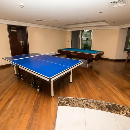 1-Bedroom Apartment With Pool Dubai Exterior photo