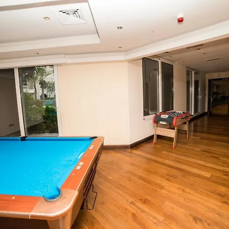 1-Bedroom Apartment With Pool Dubai Exterior photo